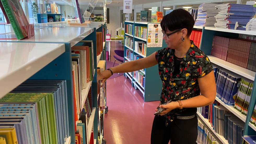 Victoriaskolans skolbibliotek är bemannad tre dagar i veckan av Ida Weyde.