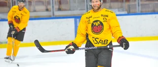 Emanuelsson hoppas på fortsättning i Luleå: "Går det lika dåligt för mig den här säsongen har jag inget här att göra"