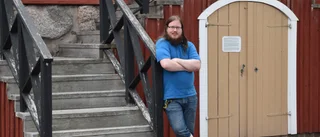 Emil, 35, är unik i sitt slag – hembygdsföreningarnas framtid står på spel