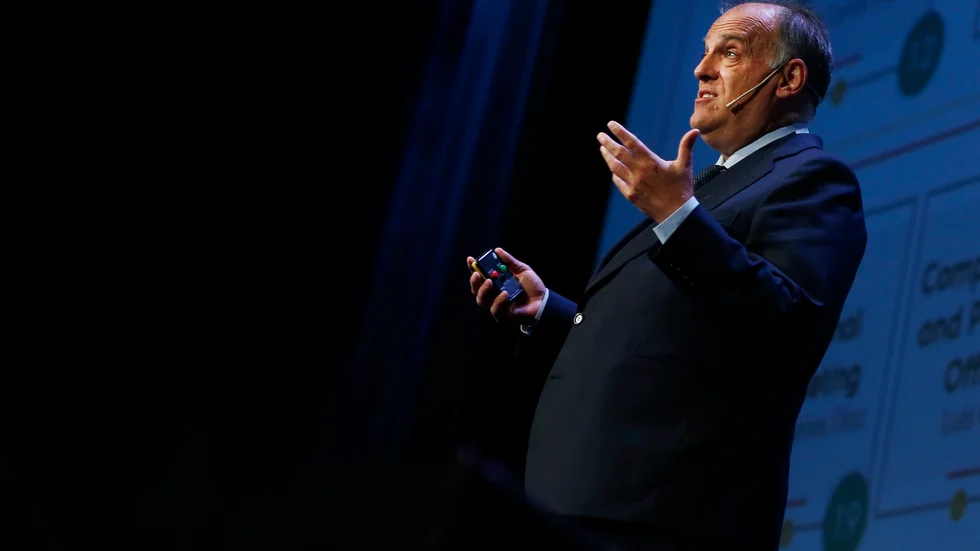 Enligt Javier Tebas, den spanska fotbollsligans ordförande, är Barcelona på rätt väg. Arkivbild.