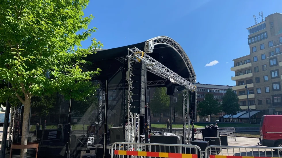 På Pinpointscenen kommer torsdagens festligheter att äga rum. Här kommer det bland annat att bjudas på allsångsquiz och musik från ett av 80-talets mest omtalade band.  