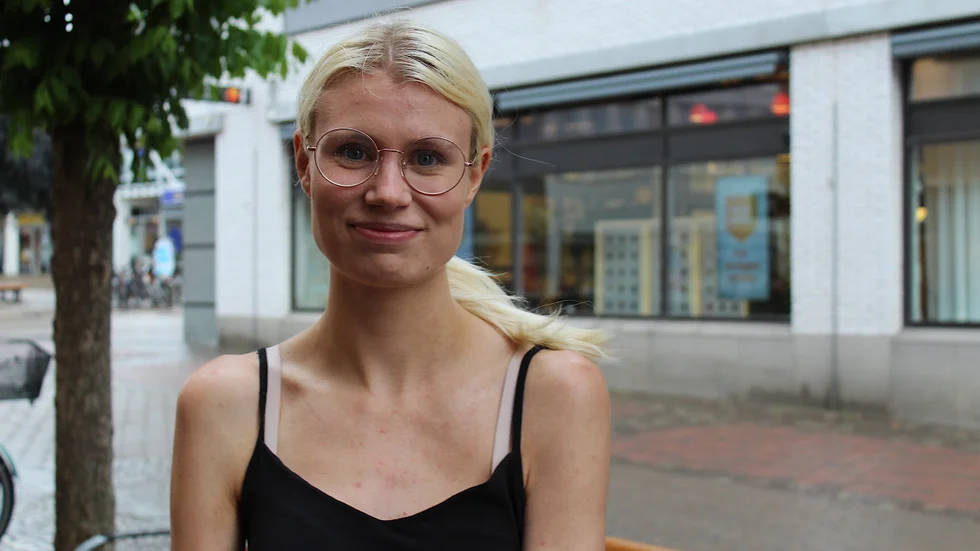 Julia Högstedt, 20, säger att hon aldrig kommer smaka snus.