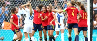 Spanien nickade sig till seger mot Finland