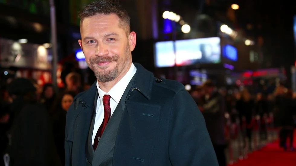 Tom Hardy spelar huvudrollen i tv-serien "Taboo".