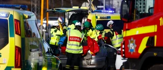 Bil fick klippas upp efter kökrock vid Stålforsbron