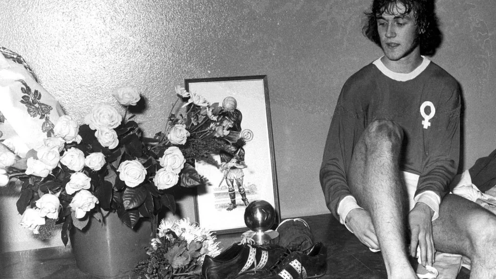 Ralf Edström i Åtvidabergs klassiska matchtröja 1972.