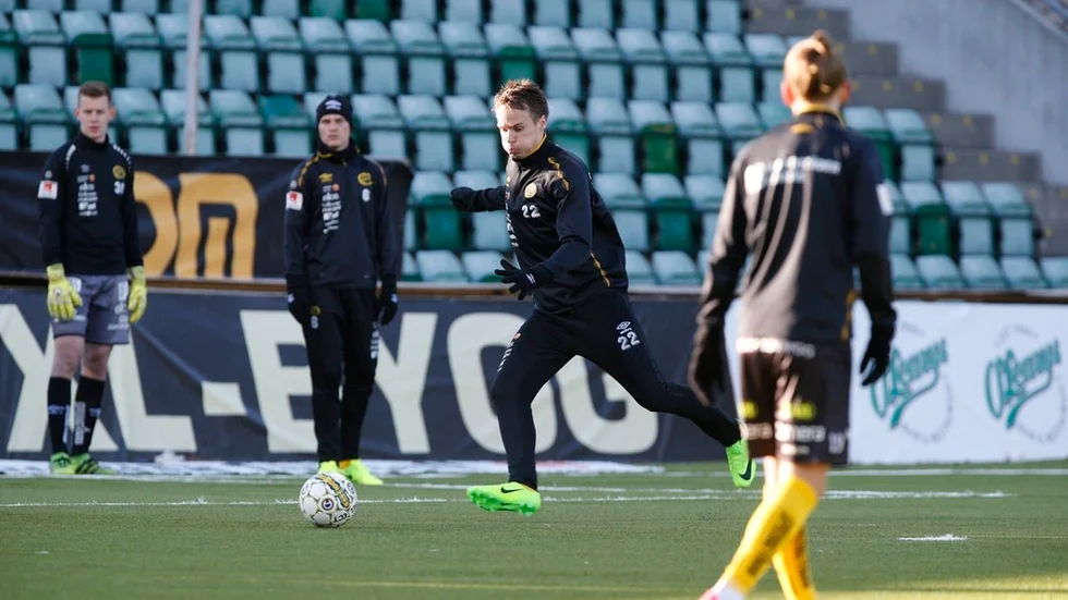 Elfsborg har inte börjat den allsvenska säsongen särskilt bra och på torsdagskvällen väntar hemmamatch mot AFC Eskilstuna. Inför den talar Viktor Prodell från Eskilstuna ut om läget i Boråsklubben. Foto:Therese Ny / TT