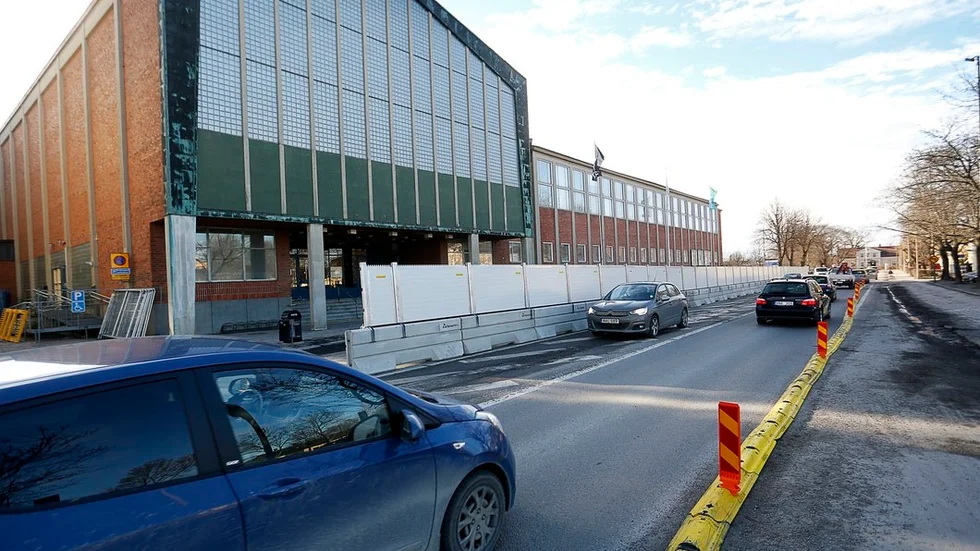 Den klassiska biljettkuren i Sporthallens entré kommer inte att kunna räddas.