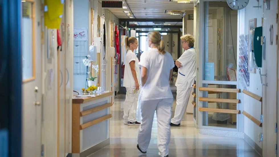 Under mandatperioden har vi gjort stora satsningar för att bli en bättre arbetsgivare, skriver de fyra grupp­ledaren för den styrande koalitionen  i landstinget. FOTO: JENS ALVIN