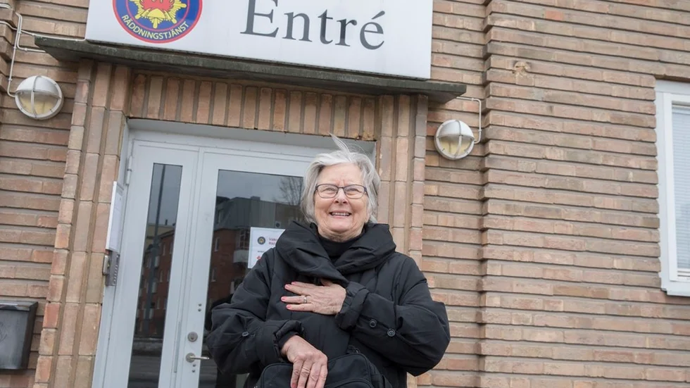 Marianne Öjdahl fick komma på besök hos Västra Sörmlands räddningstjänst. "Vad konstigt det är att komma in där man har bott!", sa hon efter rundvandringen.