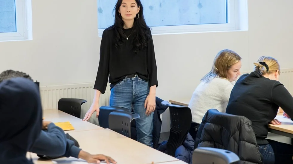 Felicia Schönfeldt är kursledare i matte för projektet Mathivation parallellt med sina gymnasiestudier.