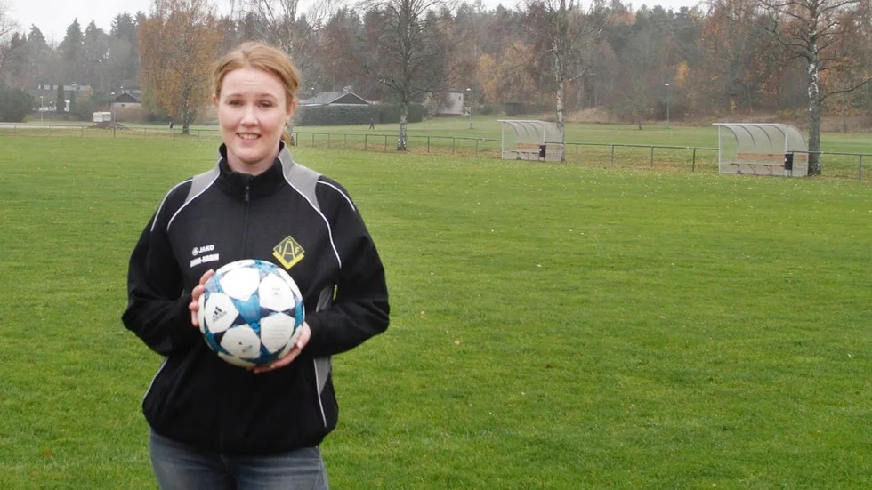 Anna-Karin Wilmi Eklund kunde efter förhandlingar i helgen berätta att Åkers IF åter har ett seniorlag i fotboll 2019.
