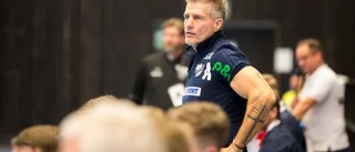 Kokande sporthall väntar: "Sitter i väggarna"