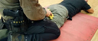Polisen har prövat elchockvapnet i skarpt läge: "Det är väldigt effektivt"
