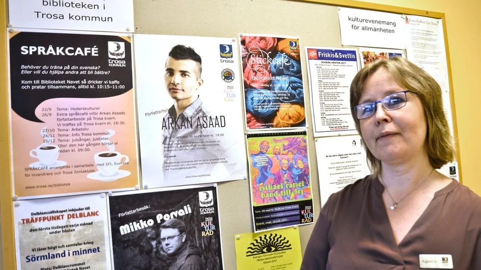 Under hösten ordnas regelbundet språkkaféer i biblioteket Navet i Vagnhärad. – Men föreläsningarna har vi i Kvarnen, här blir det för trångt, berättar bibliotekarien Agneta Hedlund, som hoppas på många besökare till tisdagens föreläsning med Arkan Asaad.