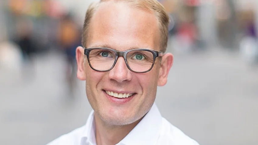 – Smaken är olika men numera är det sällan enhetligt vad gäller färg, menar Henrik Lindgren, vd FB bostad.