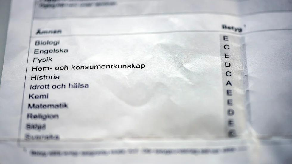 De låga kunskapsresultaten i Nyköping är ett faktum. Politiken måste bli mer aktiv i sitt huvudmannaskap för skolan, skriver Petter Söderblom (M).