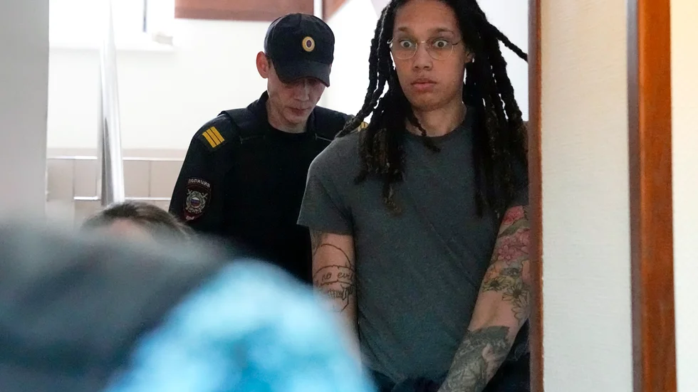 Den dubble OS-guldmedaljören Brittney Griner ställs inför rätta i Ryssland. Rättegången startar den 1 juli.