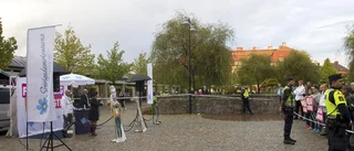 SD-toppar talade på torget