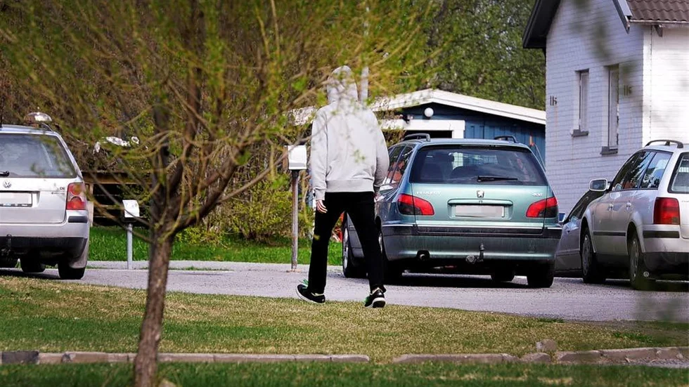 22-åringen nekar fortfarande till mordet på Vatchareeya Bangsuan. Han vill nu släppas från häktet.