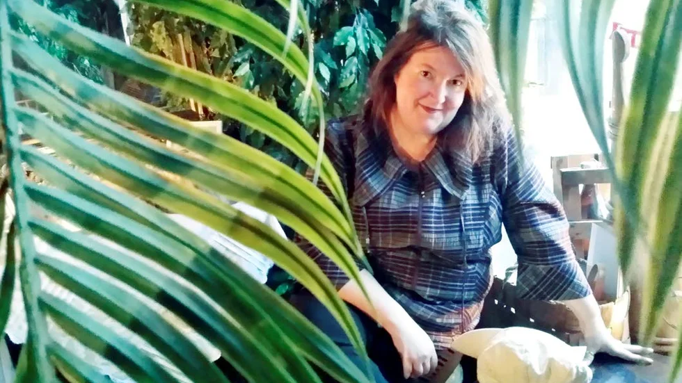 TILLTUFSAT. Anne Angeria konstaterar att livet ibland går så fort att inte bara håret blir tilltufsat, då är det bra att ta en pause och då kan också kultur vara en väg till inre lugn. Folkets hus vill hon se som ett andningsrum för människor.