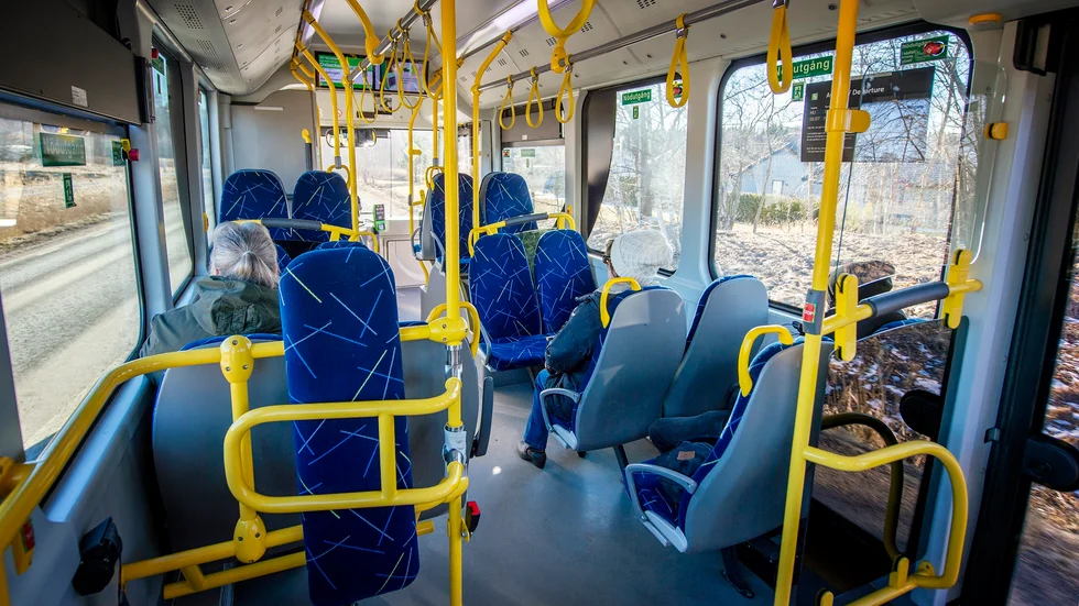 För få busspassagerare gör att det blir fler linjer som bara går vid ett uttalat behov.