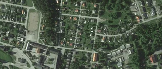 Nya ägare till fastigheten på Lillängsgatan 10 i Östervåla - 1 900 000 kronor blev priset
