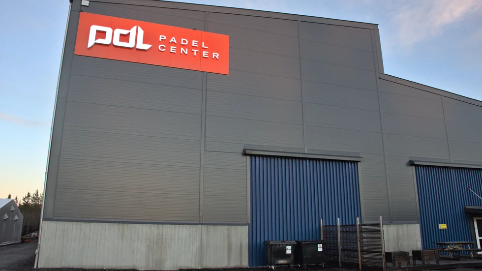 Jakten för att finna nya ägare till Pdl padelcenter har nu startat. 