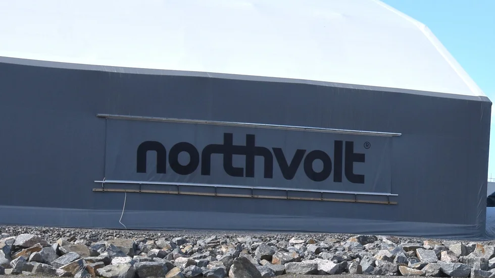 Three people have mysteriosly died after their shifts at Northvolt in Skellefteå. The police have now reopened their investigation.