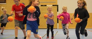 Omstart för handbollen – kom över 50 barn • Hoppas på linjer i hallen och match mot EHF