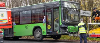 Buss i olycka i Uppsala – tre till sjukhus