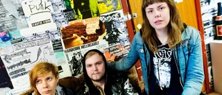 "Vi låter hårdare - och punkigare"