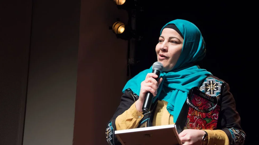Prisad. Ghada Saadi hyllades för sitt engagemang i bland annat Noor islamska kvinnoförening i Piteå.