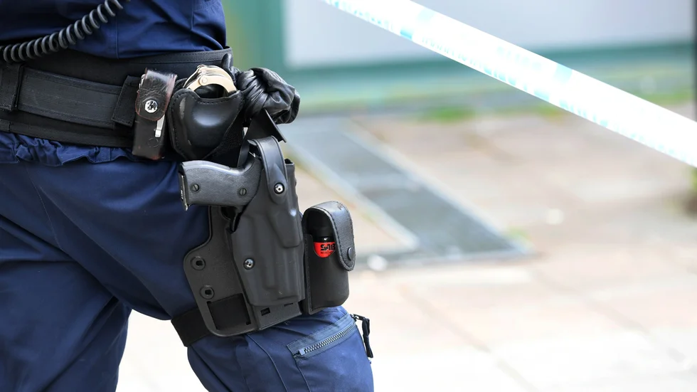 En polis i Jämtland avlossade ett skott i polishuset. Arkivbild.