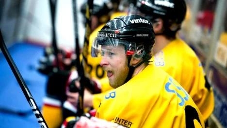 Linus Klasen kan hamna i KHL till hösten.
