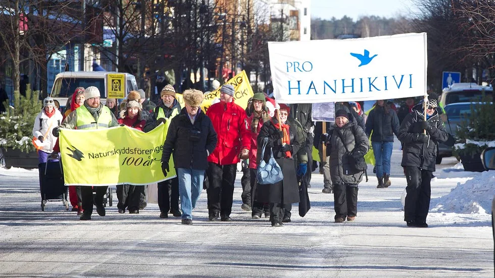Mot kärnkraften. Nätverket Kärnkraftsfritt Bottenviken och Naturskyddsföreningen hade tidigare i år möte om och mot kärnkraft.