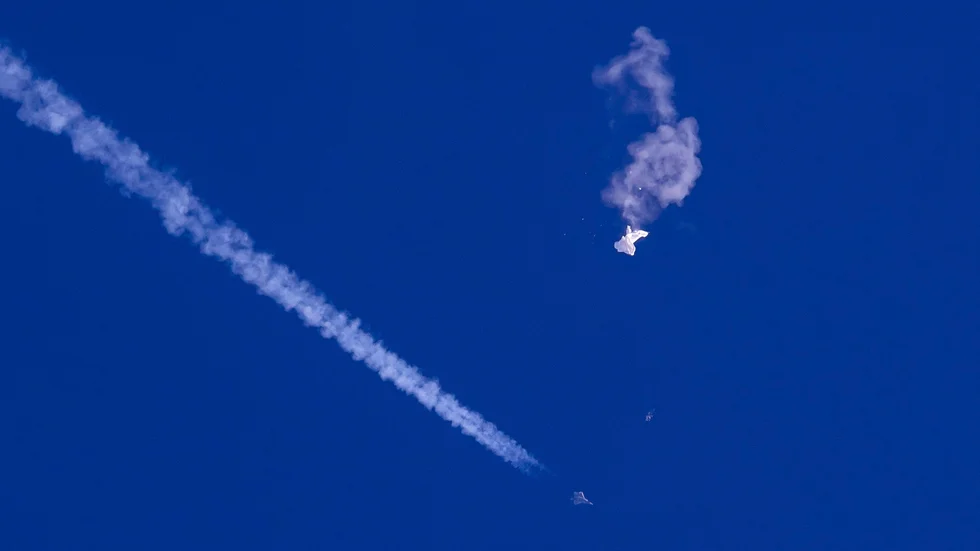 En av ballongerna över USA sköts ned den 4 februari. Arkivbild.