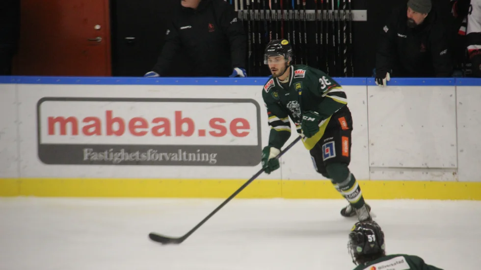 ESK Hockey studsade tillbaka och har gett sig själva chansen till playoff. 
