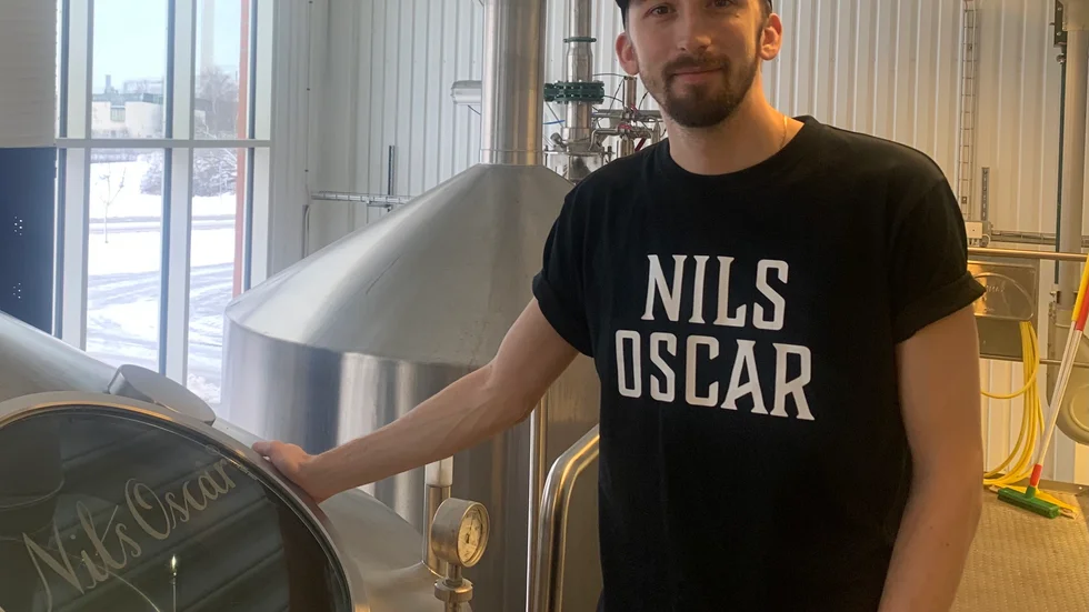 Eric Mellgren har jobbat på bryggeri sedan i somras, men intresset för ölhantverket har alltid funnits där.