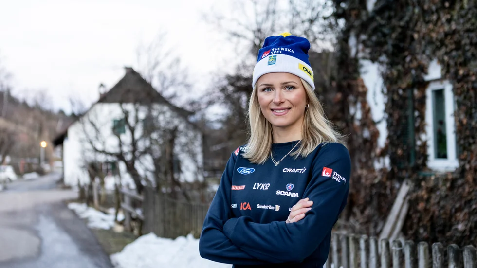 Frida Karlsson tog på sig fel skidor när hon häromdagen tränade på skidbyte inför VM-skiathlonen.