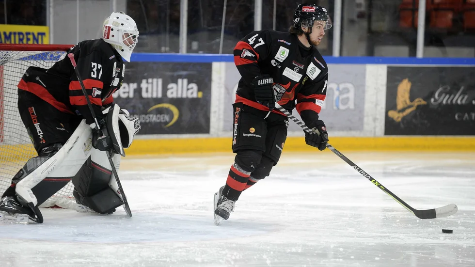 Sebastian Wagner och Lucas Byhlin, liksom resten av Nyköpings SK fick jobba hårt mot Troja Ljungby. Men det blev ändå förlust i den första kvartsfinalrundan.