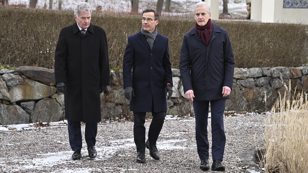 Finlands president Sauli Niinistö, Sveriges statsminister Ulf Kristersson och Norges statsminister Jonas Gahr Støre vid säkerhetsmötet på Harpsund.