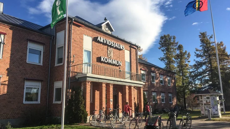 Ekonomin för Arvidsjaurs kommun är ett stort orosmoln inför framtiden, men delårsredovisningen som sträcker sig fram till och med augusti i år ser ljus ut för kommunstyrelsen. Ks visar en positiv avvikelse med 8,9 miljoner jämfört med budget.