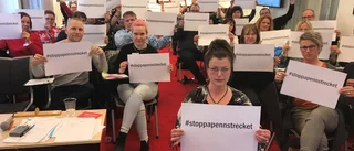 Kejsarens nya kläder #stoppapennstrecket