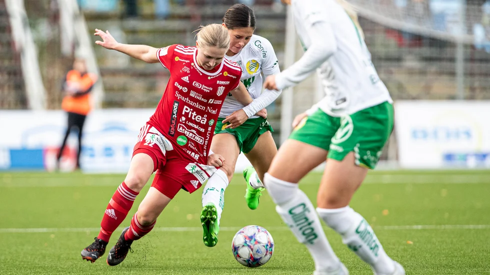 Hanna Andersson och hennes Piteå IF har åkt ner till Uppsala för match under söndagen.