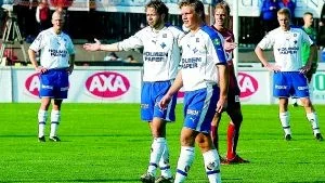 Patrik Jönsson är åter i spel efter två matchers skadefrånvaro. "Skönt att kunna påverka igen," säger vänsterbacken.
