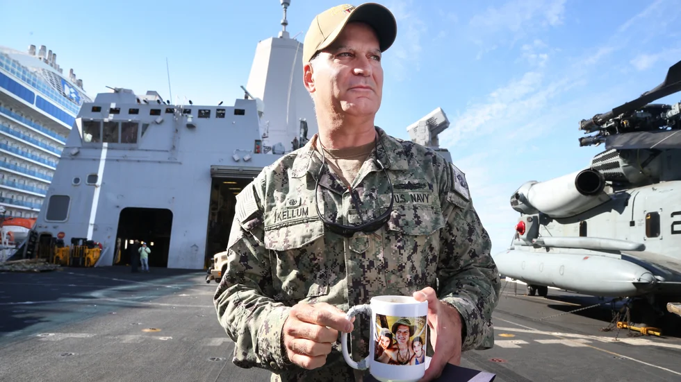 Eric Kellum från Texas är kapten ombord på USS Arlington som under ett par dagar legat förtöjd vid kryssningskajen i Visby.