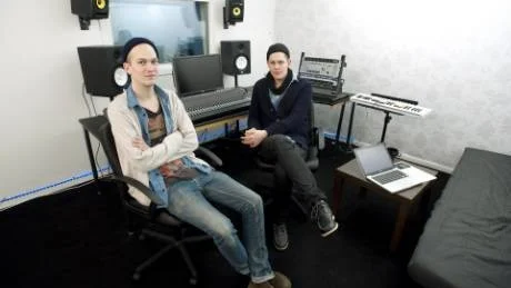 Nytt musikhus med scen, replokaler och studio. Anton Prydz och Kenny Lundström har längtat.