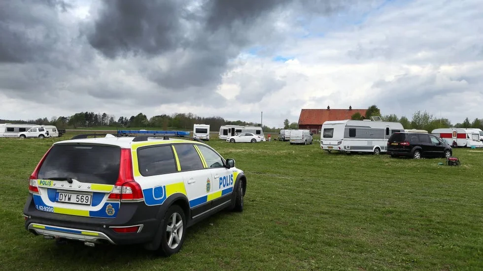 Ohållbar situation. Islandshästföreningen kan inte längre bedriva verskamhet på grund av problem med canparna på Himpan.