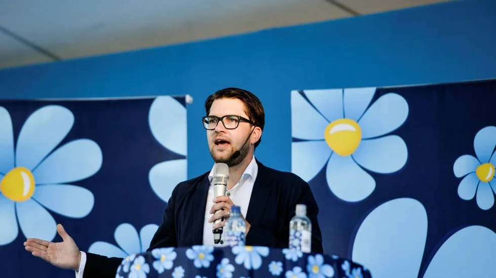 Ingen bra kväll. SD: s Jimmie Åkesson flörtade med barn och kvinnor i Almedalen i går kväll. Det gick väl så där tycker Folkbladets Widar Andersson.